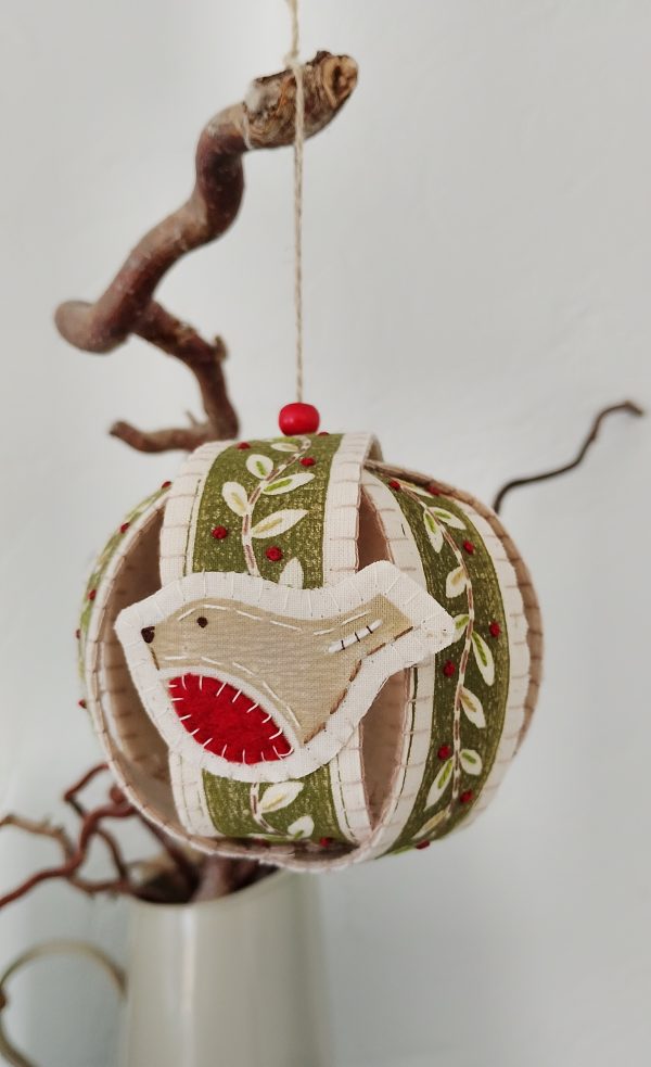 Christmas Bauble with Louise Nichols